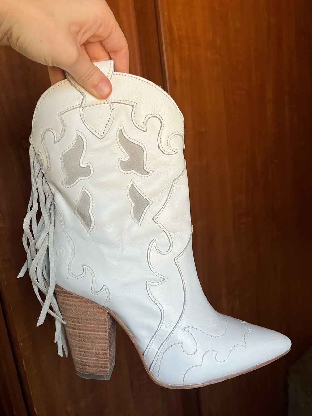 Women’s Dingo White Western Fringe Leather Boots - Picture 8 of 9